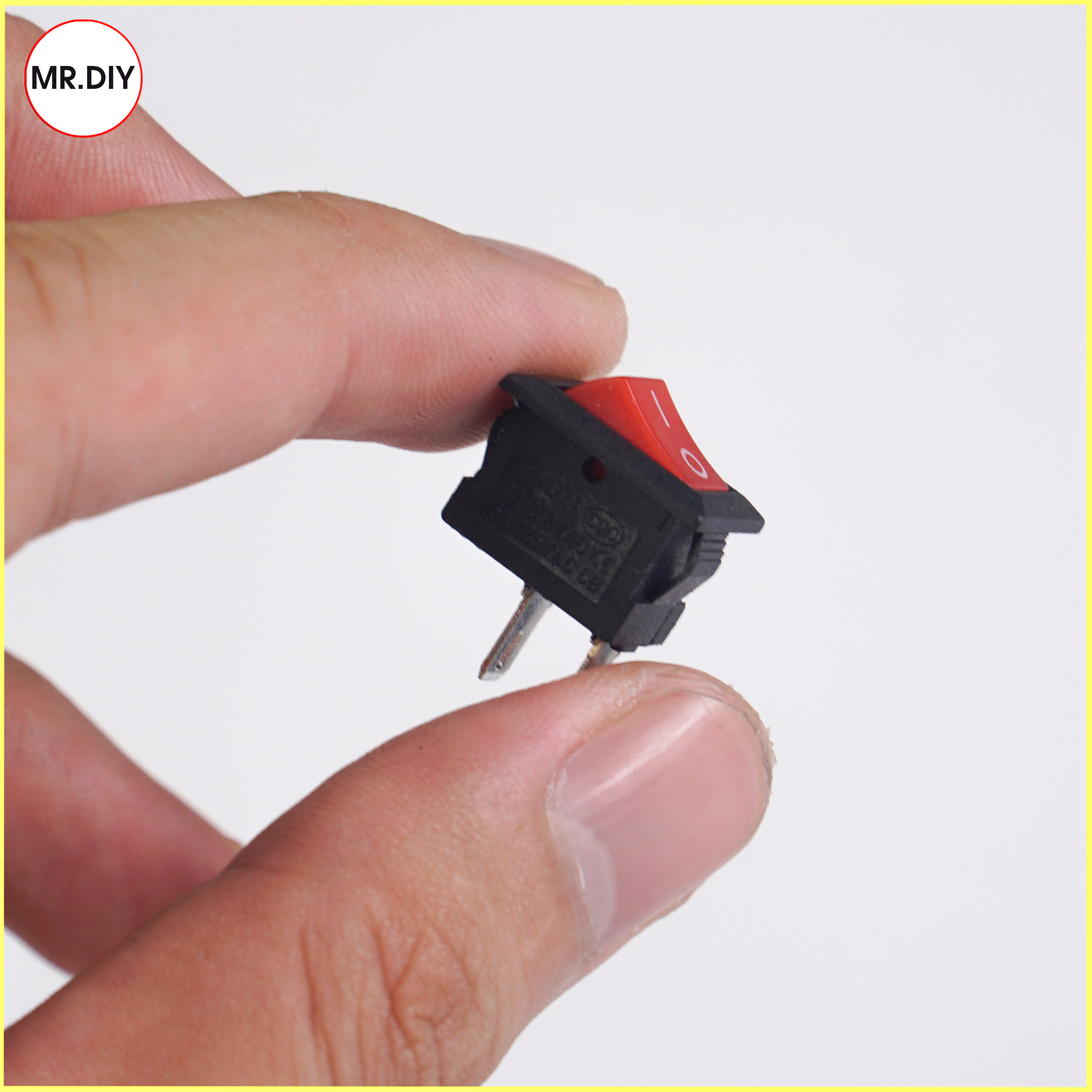 Công Tắc Bập Bênh 2 Chân 3A 250V KCD11