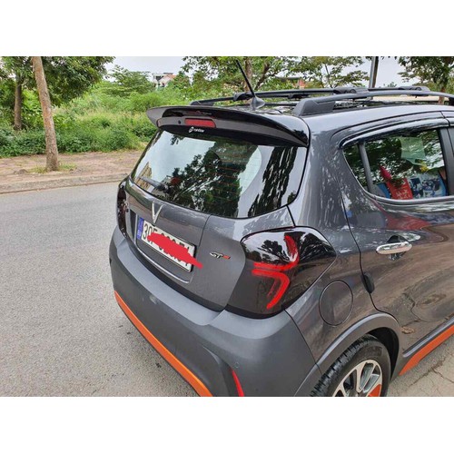 Đuôi gió Vinfast Fadil mộc chưa Sơn