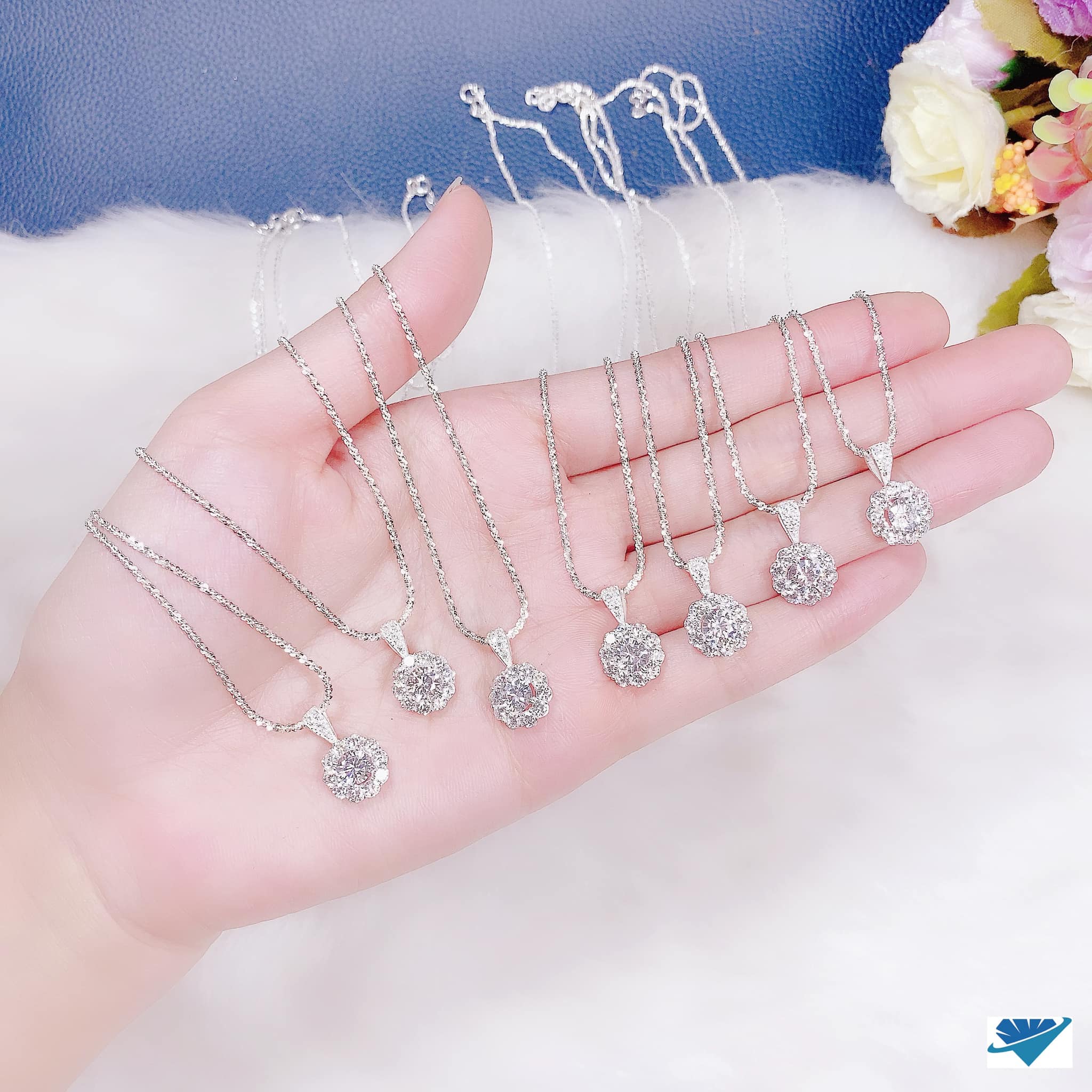 Dây chuyền bạc mặt đá nhỏ xinh MS115