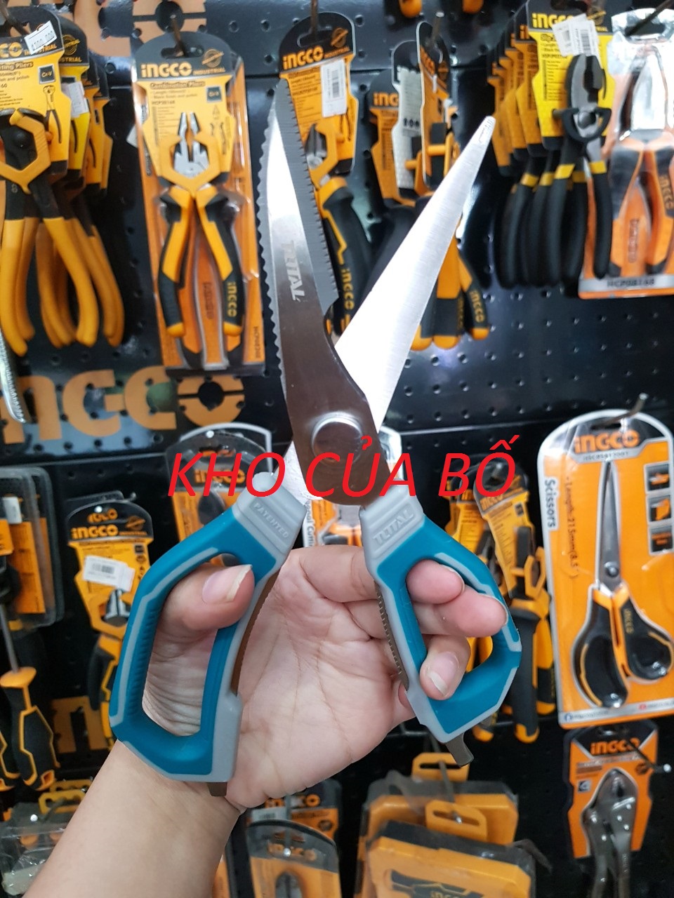 Kéo nhà bếp 225mm Total THSCRS822251