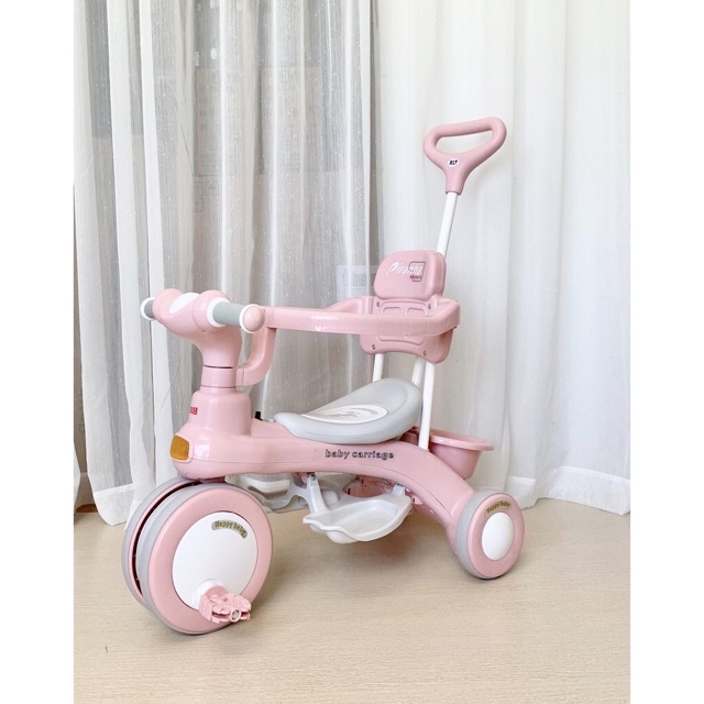 XE ĐẠP 3 BÁNH CÓ CẦN ĐẨY PHÁT NHẠC 618 CHO BÉ