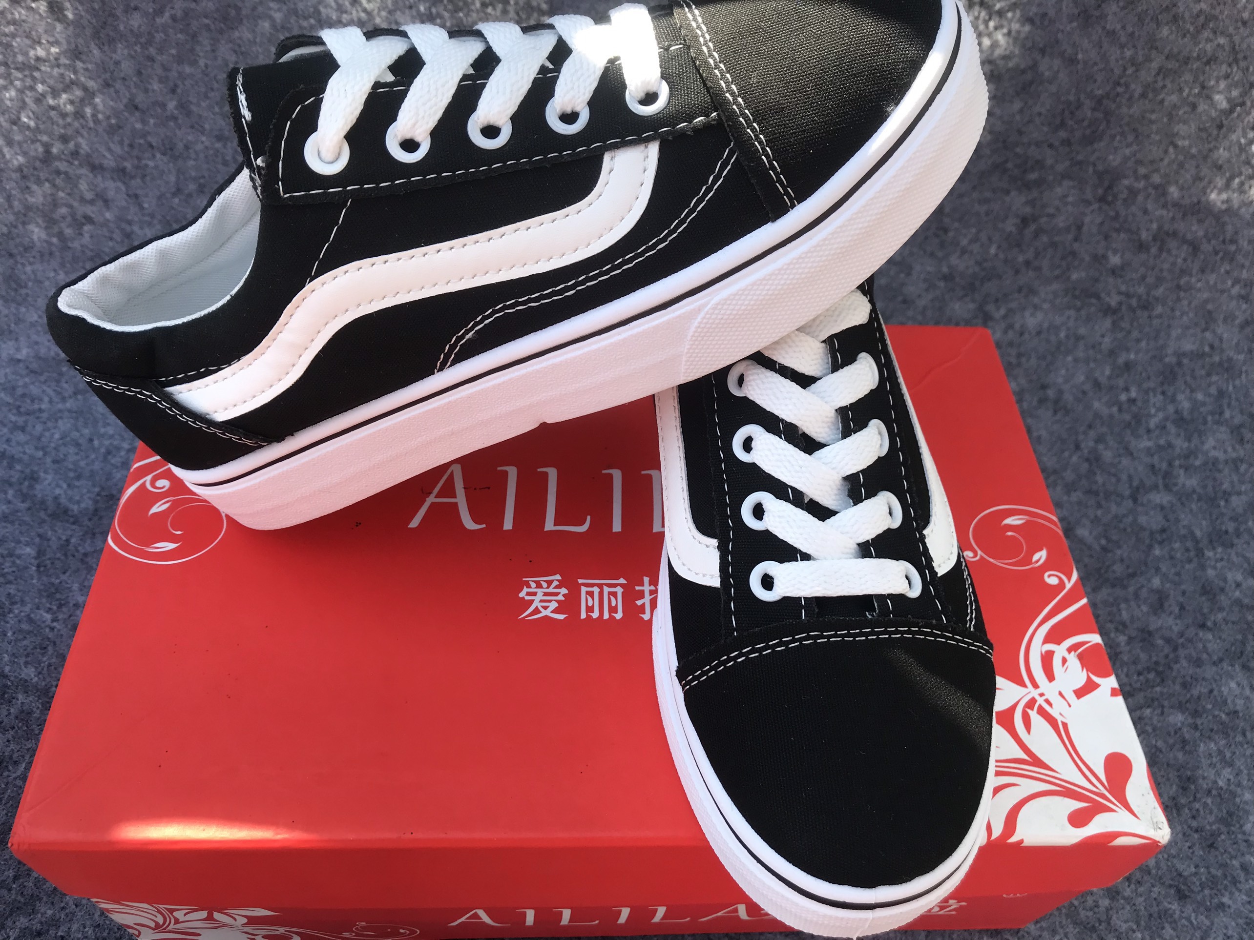 [ảnh thật ] xả kho giày vans old nam nữ( sl có hạn)