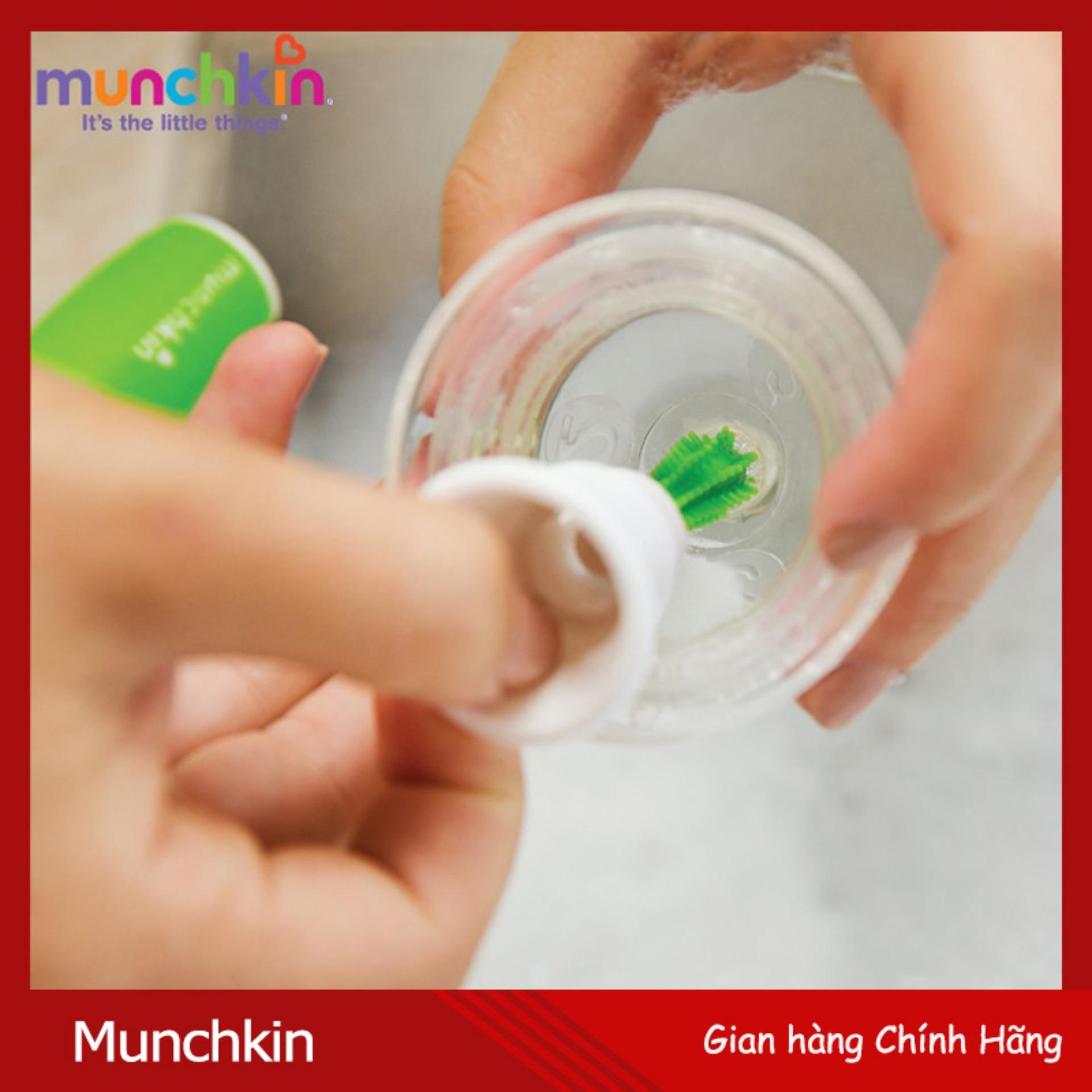 Cọ Rửa Bình Sữa Và Bên Trong Núm Ty Munchkin (Hãng Phân Phối Chính Thức)