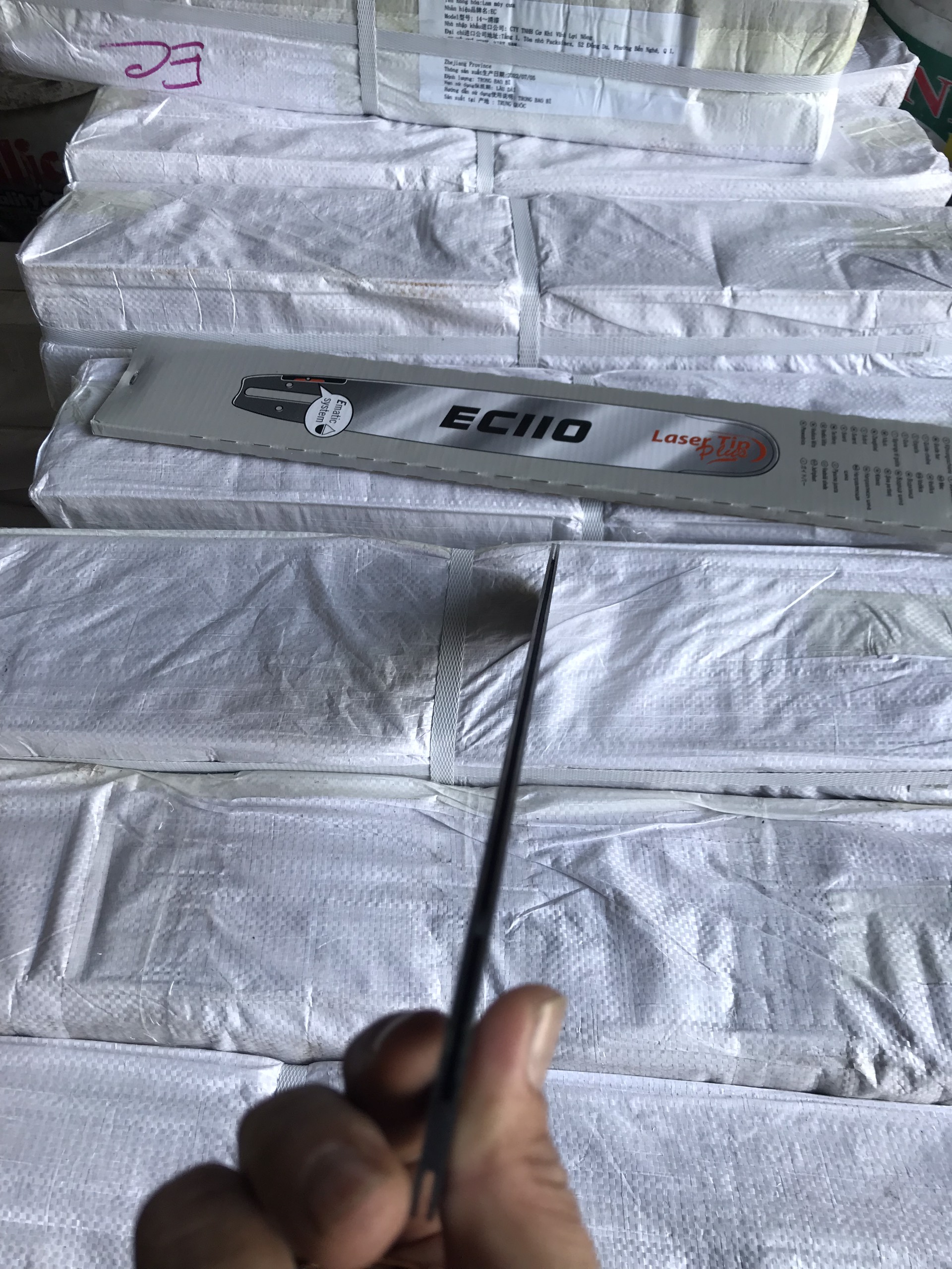 LAM MÁY CƯA XÍCH DÙNG  CHO HÀNG BÃI NHẬT. LAM 14""