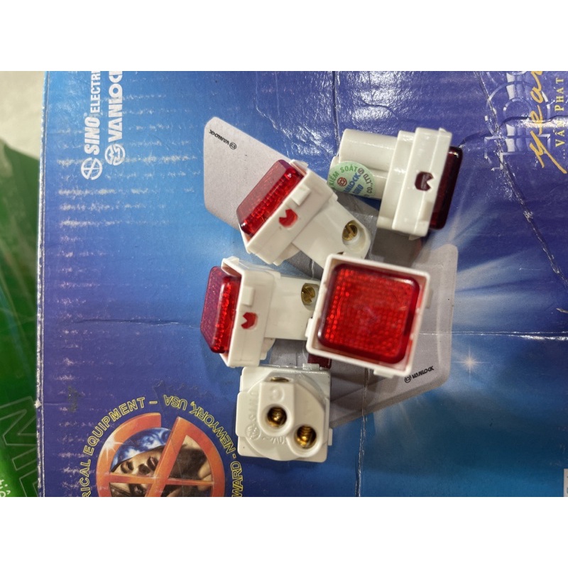 Hạt 1 Chiều, 2 Chiều , Đèn Báo hạt vuông - S18A sino