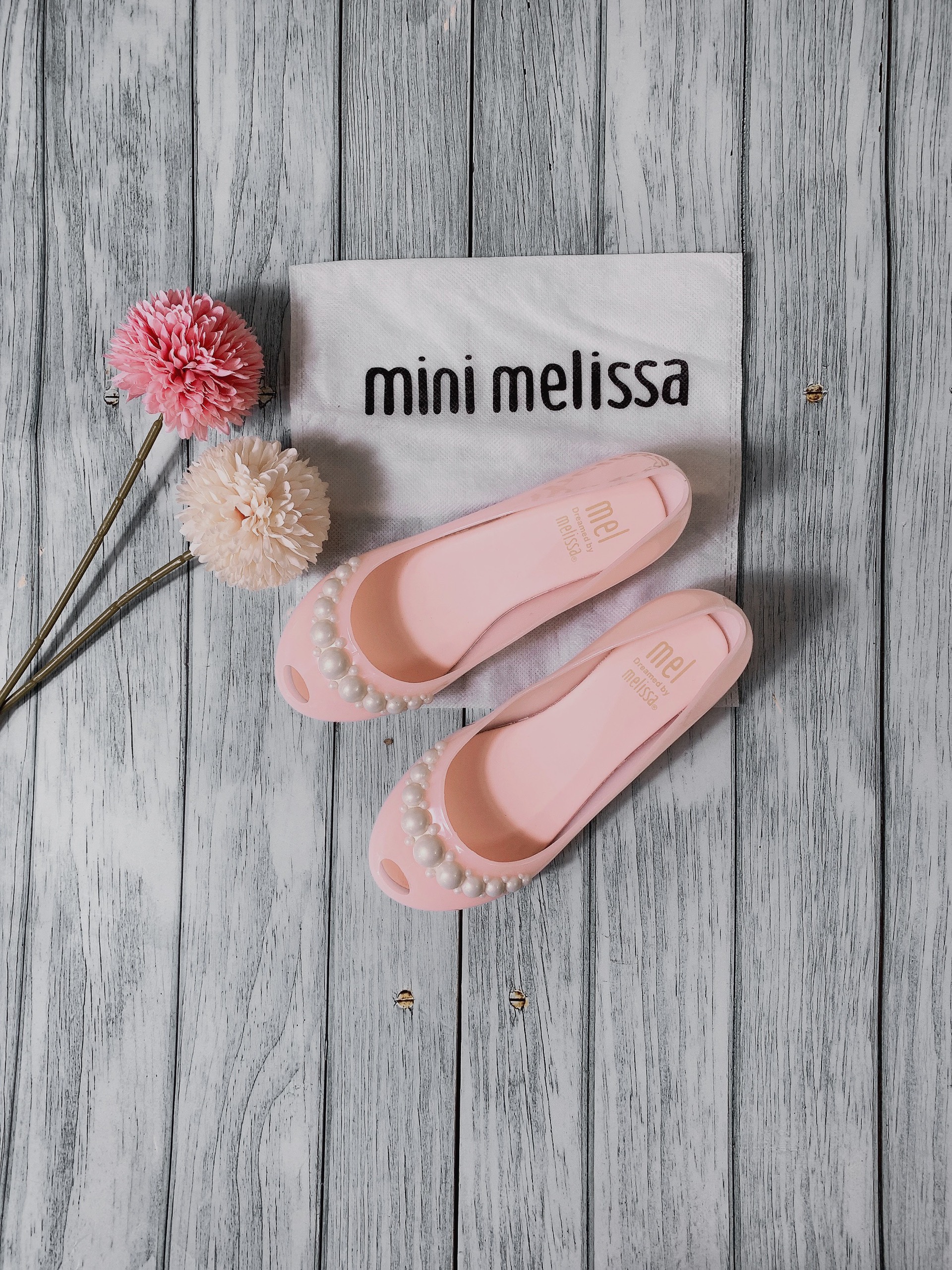 Giày Melissa nhựa thơm cho bé gái - dòng size trung - có sẵn - hàng chuẩn siêu thơm