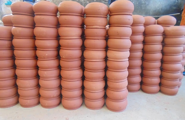 Niêu nồi đất kho cá nấu cơm truyền thống