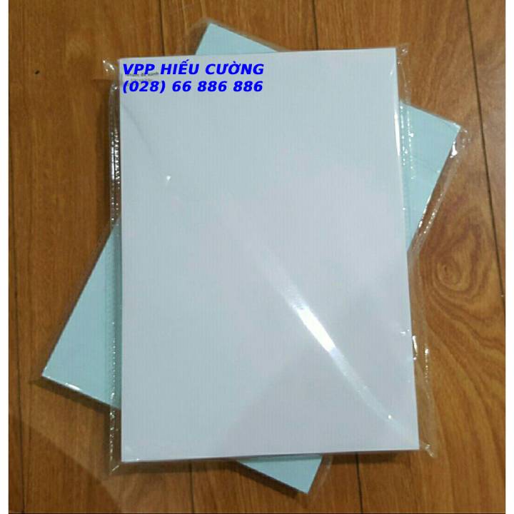 Giấy đề can A4 đế xanh ( 100 tờ xấp ) . Do VPP Hiếu Cường cung cấp