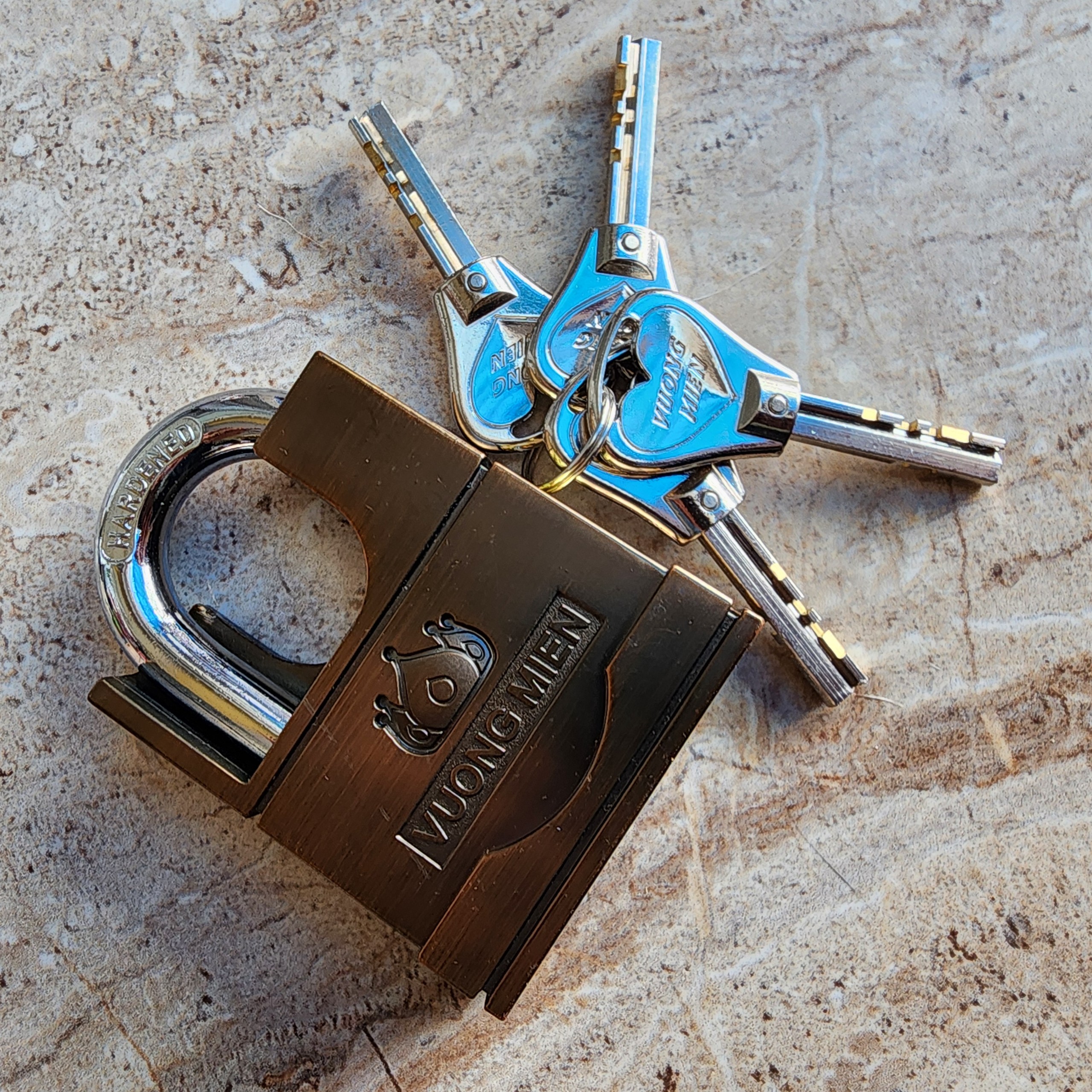Ổ khóa chống cắt Vương Miện 60mm