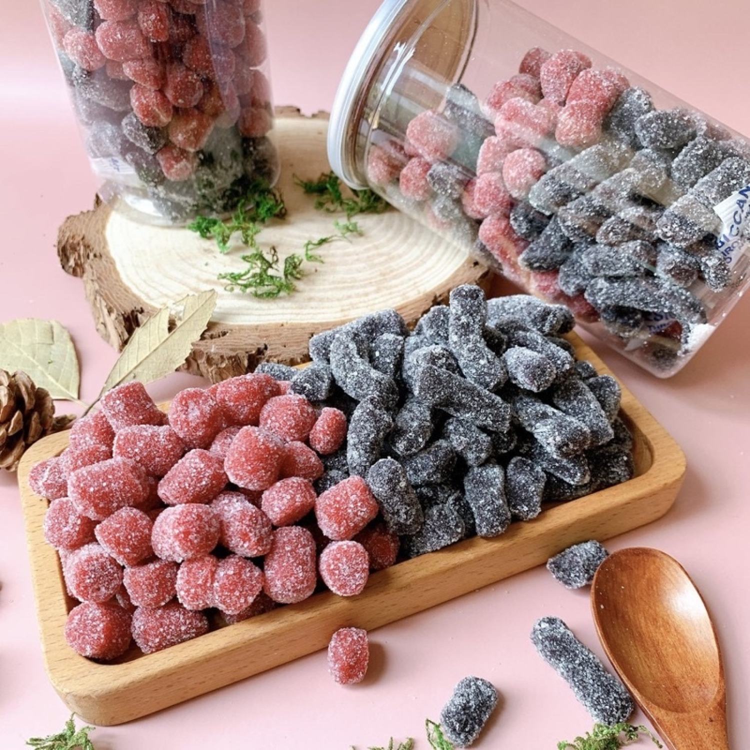 Mứt Dâu Tằm Mix Dâu Tây 300Gr