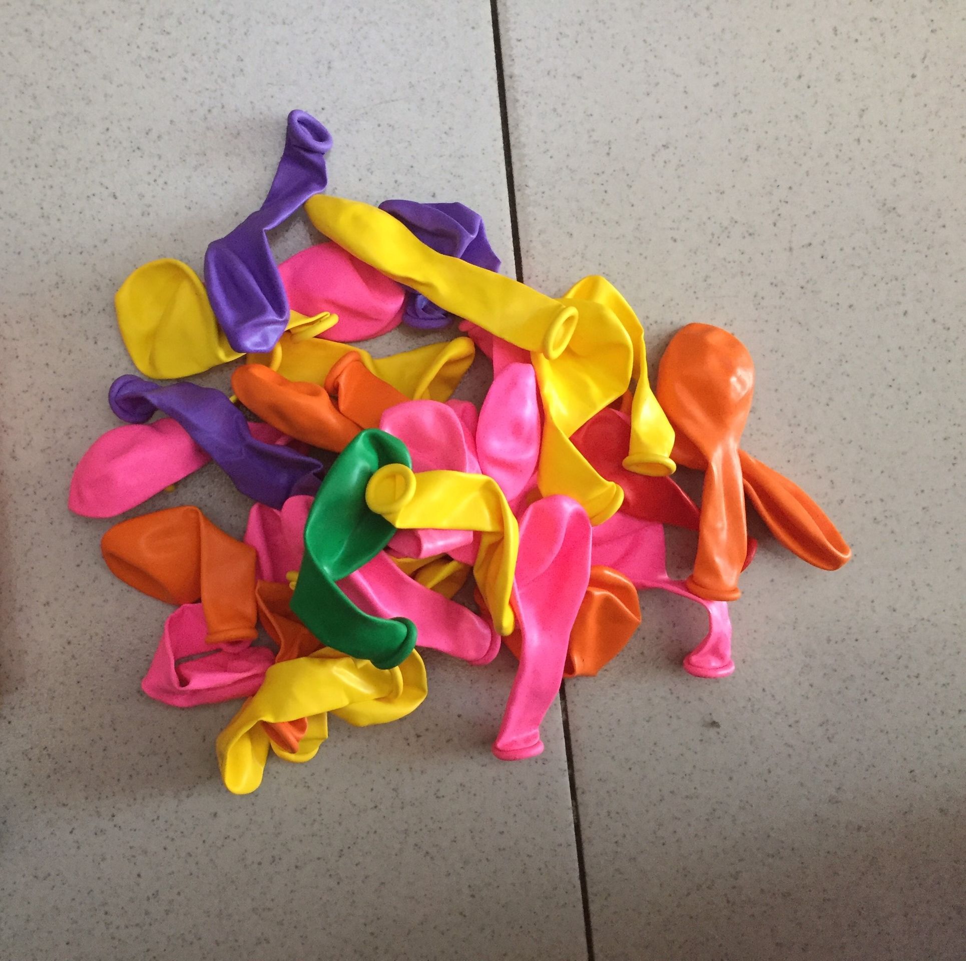 Bong bóng vừa, mini - túi 4 cái
