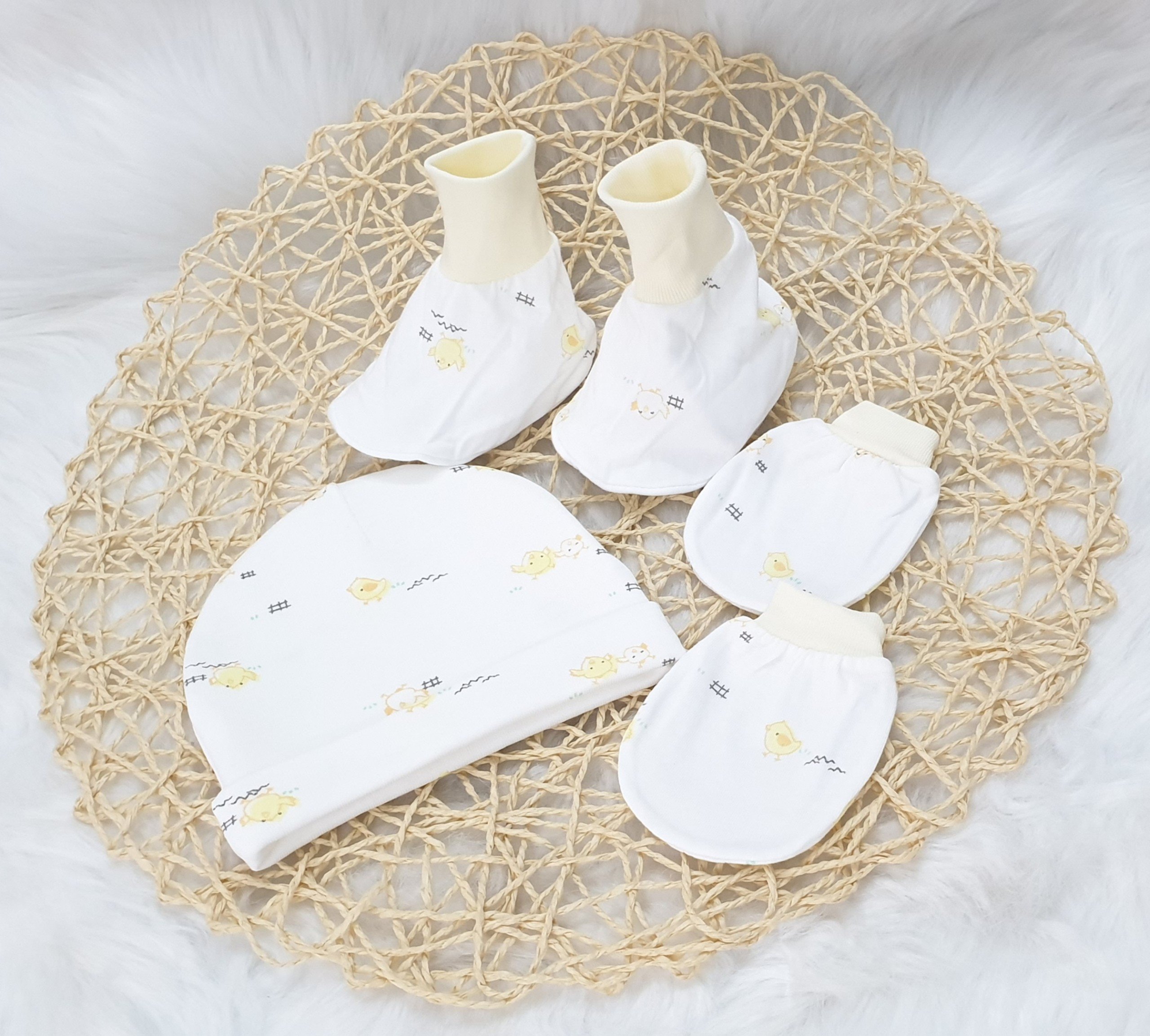 Set nón bao tay chân sơ sinh Cun con