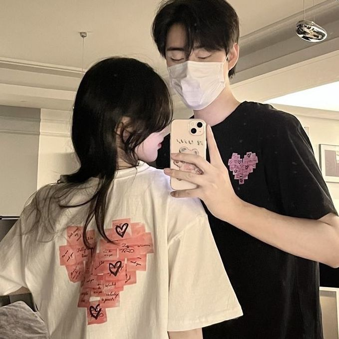 Áo phông trái tim 2 mặt chất cotton su form rộng túi zip