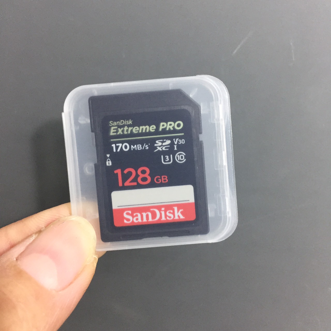[ 32GB/ 64GB/ 128GB/ 256GB] Thẻ nhớ SD tốc độ 200MB/s Sandisk Extreme PRO (U3 - V30) SDSDXXY