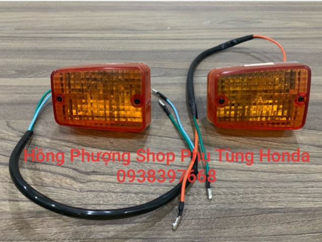 [HCM]CẶP XI NHAN TRƯỚC XE CUB 82 HÀNG UMV