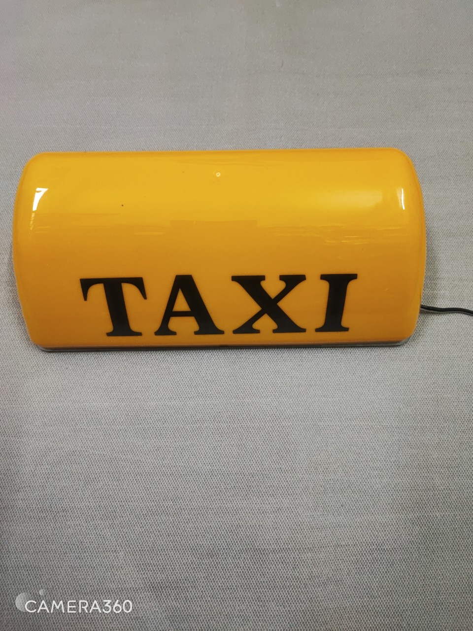 Mào TAXI có đèn, đế nam châm, 28cm
