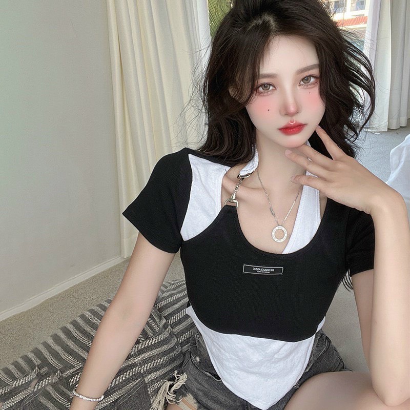 Áo croptop kiểu tay ngắn phối màu vạt nhọn kiểu yếm tròng cổ phối móc ở cổ xinh xắn - crt01
