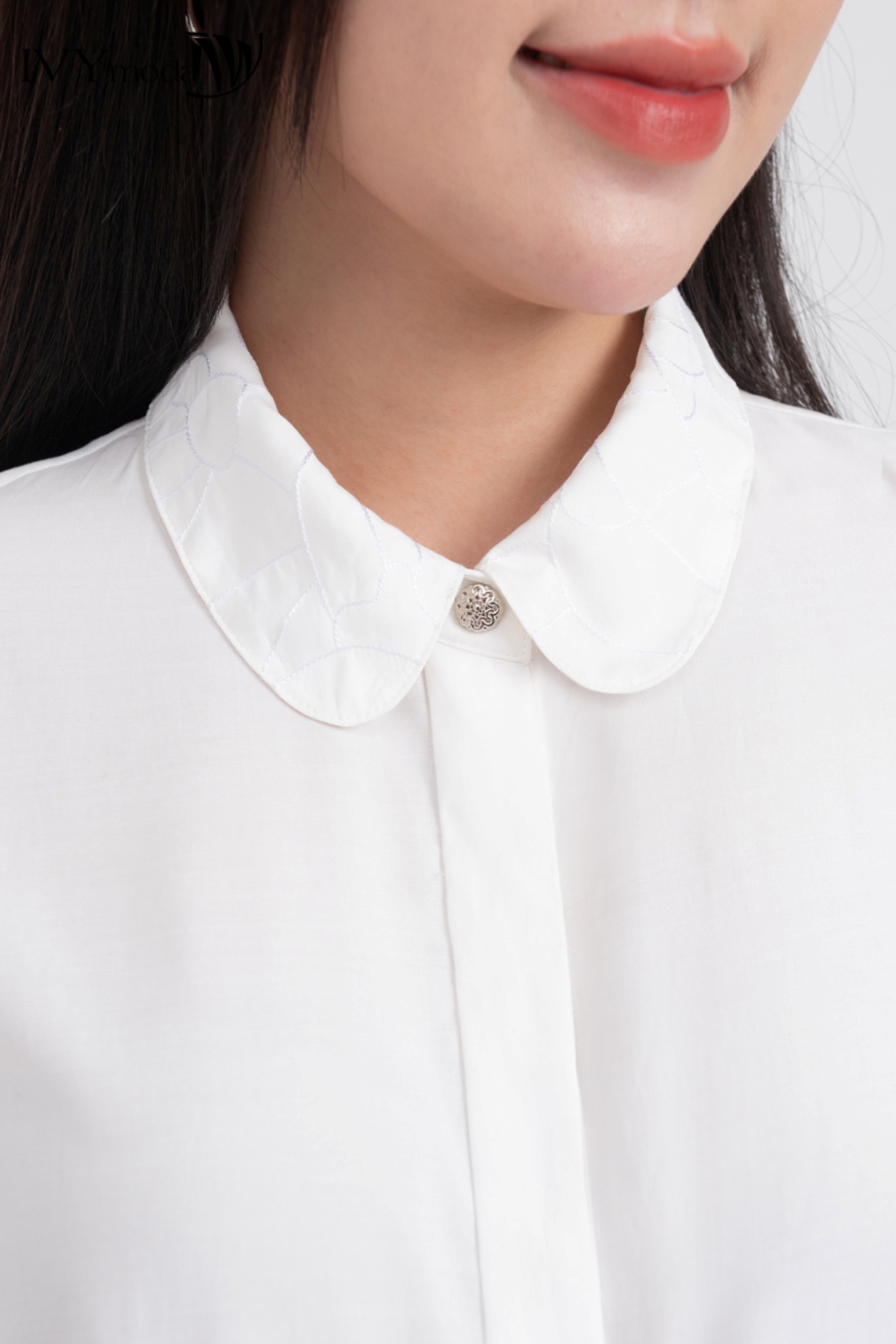 Áo sơ mi cổ sen IVY moda MS 17M7757