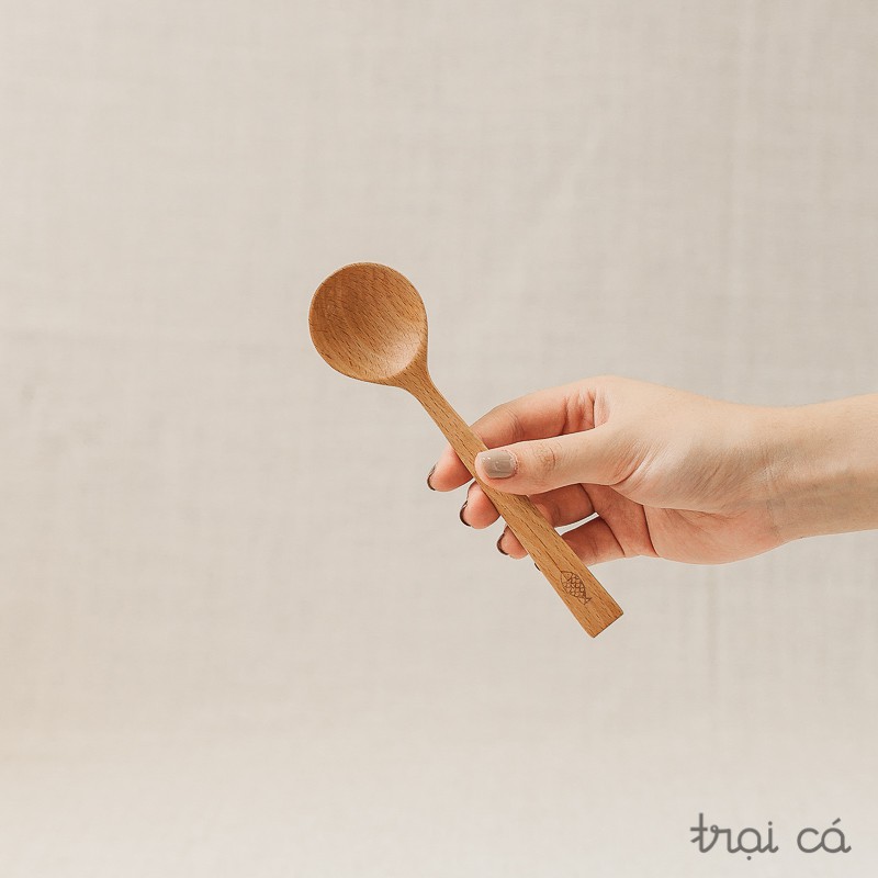 Thìa gỗ tròn to cán ngắn (16cm) gỗ trắc / gỗ beech