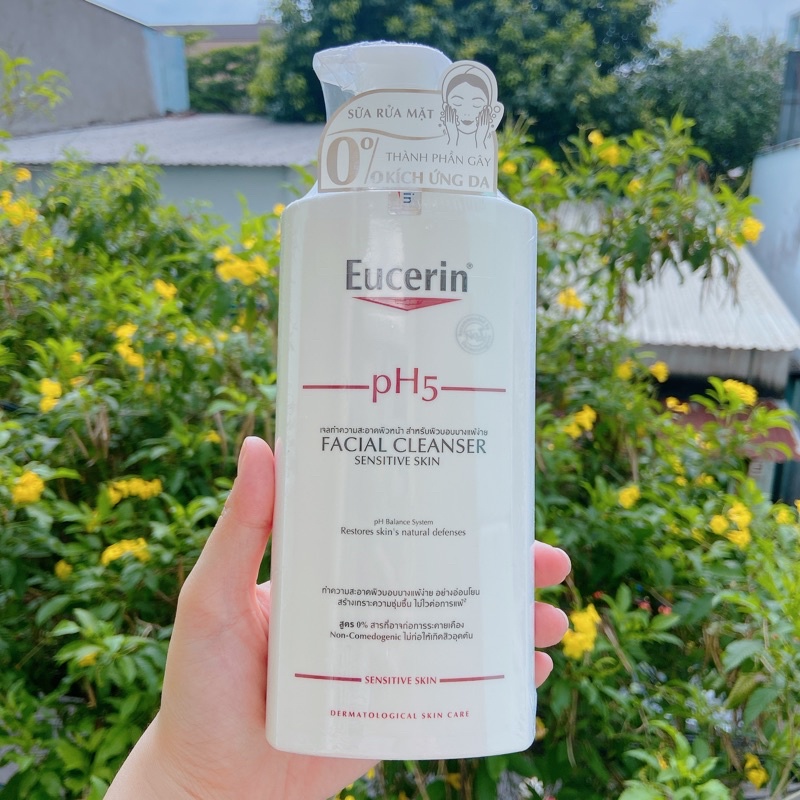 Sữa Rửa Mặt Eucerin PH5 Facial Cleanser Da Nhạy Cảm (400ml)