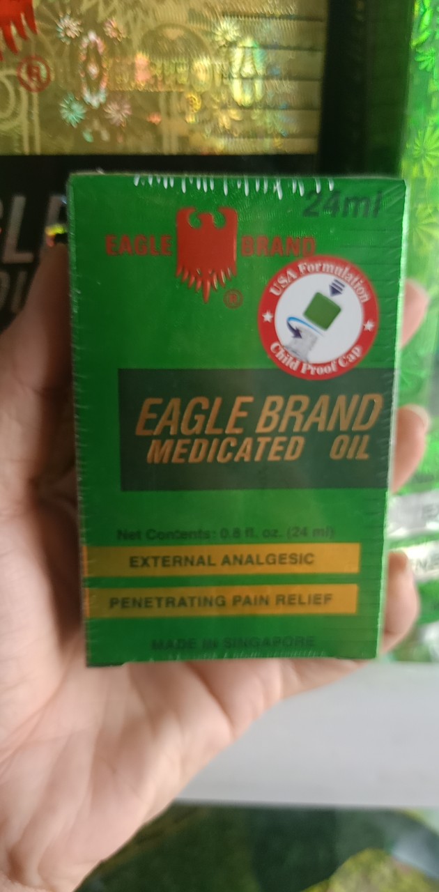 DẦU XANH CON Ó 2 NẮP SING MỸ