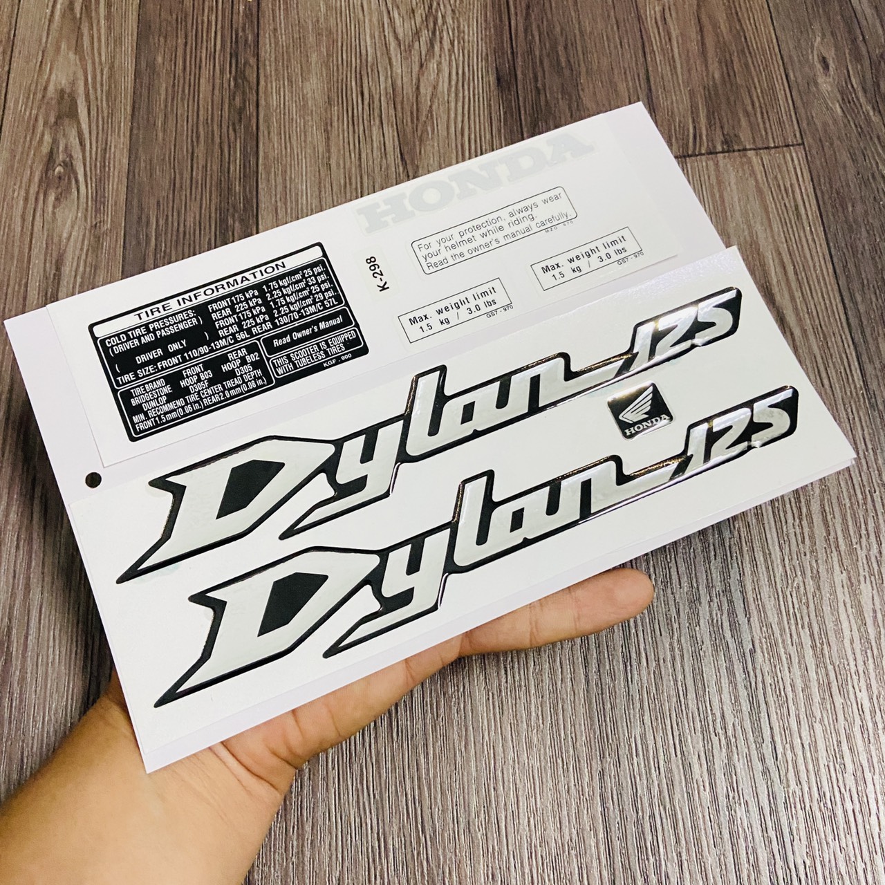 [CHUYÊN TEM DYLAN] TEM DÁN XE DYLAN 125 KÈM THÔNG SỐ XE CAO CẤP (TRỌN BỘ)