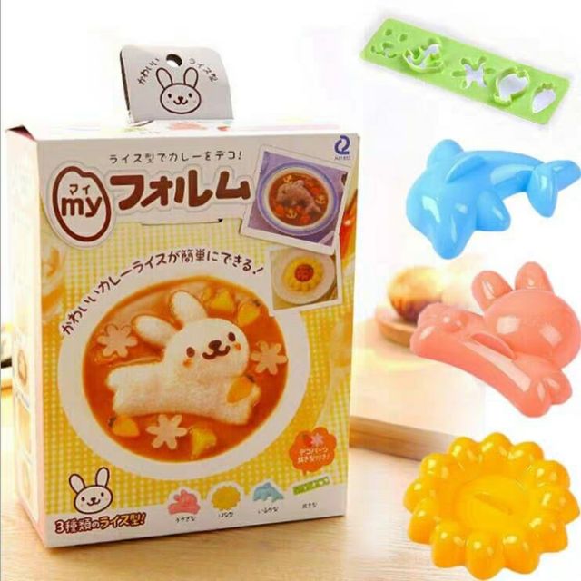 Set khuôn cơm ăn dặm 4 món cho bé