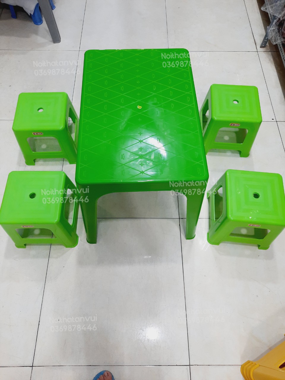 Bàn ghế nhựa giá rẻ bộ 1 bàn 4 ghế lùn
