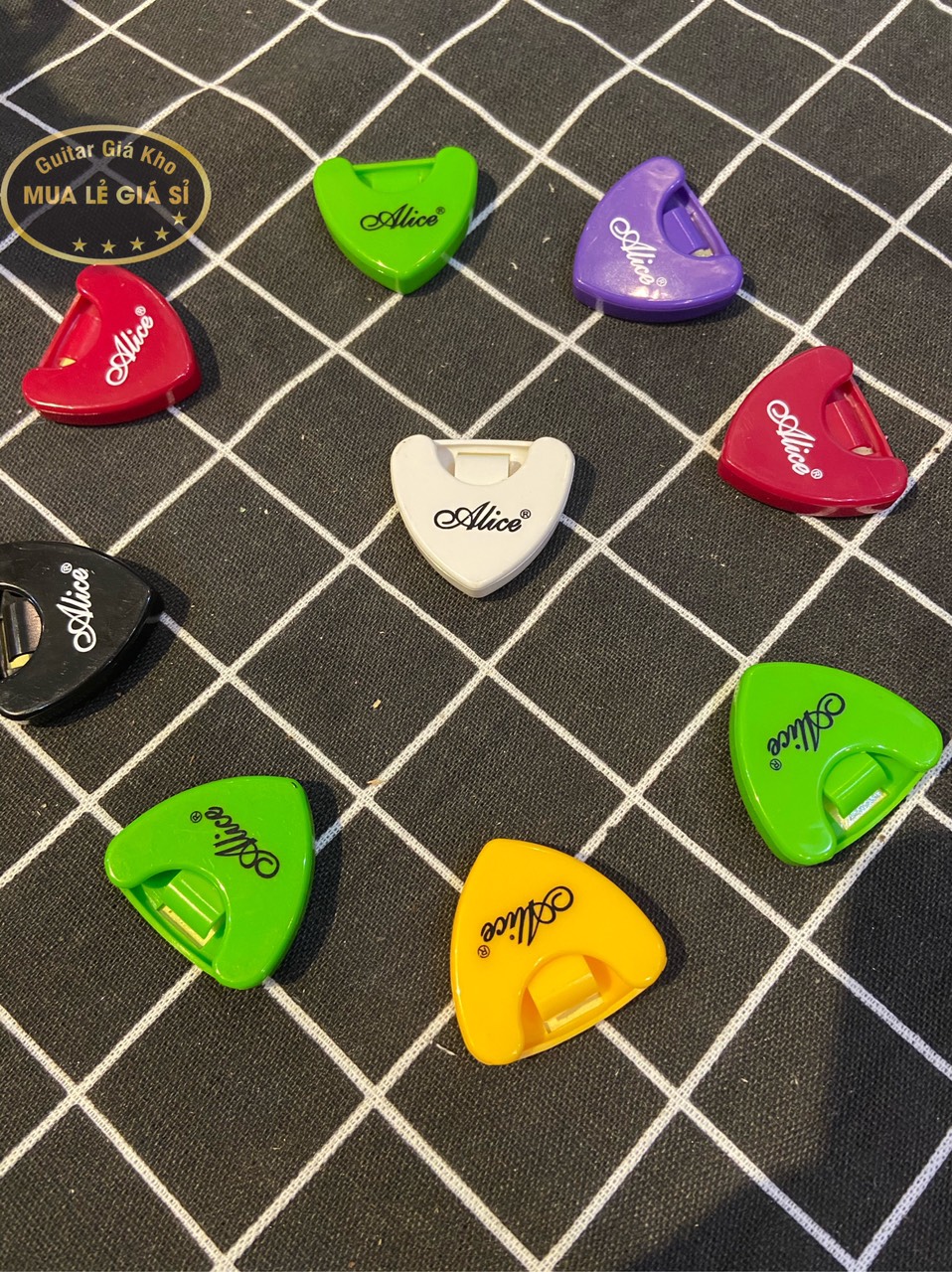 [HCM]Hộp đựng phím pick gãy đàn Guitar