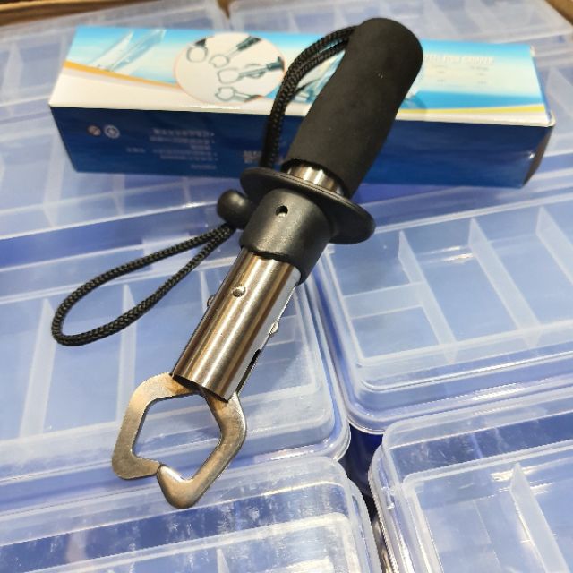 Kẹp cá - kìm kẹp cá inox  ..  ( xả hàng )