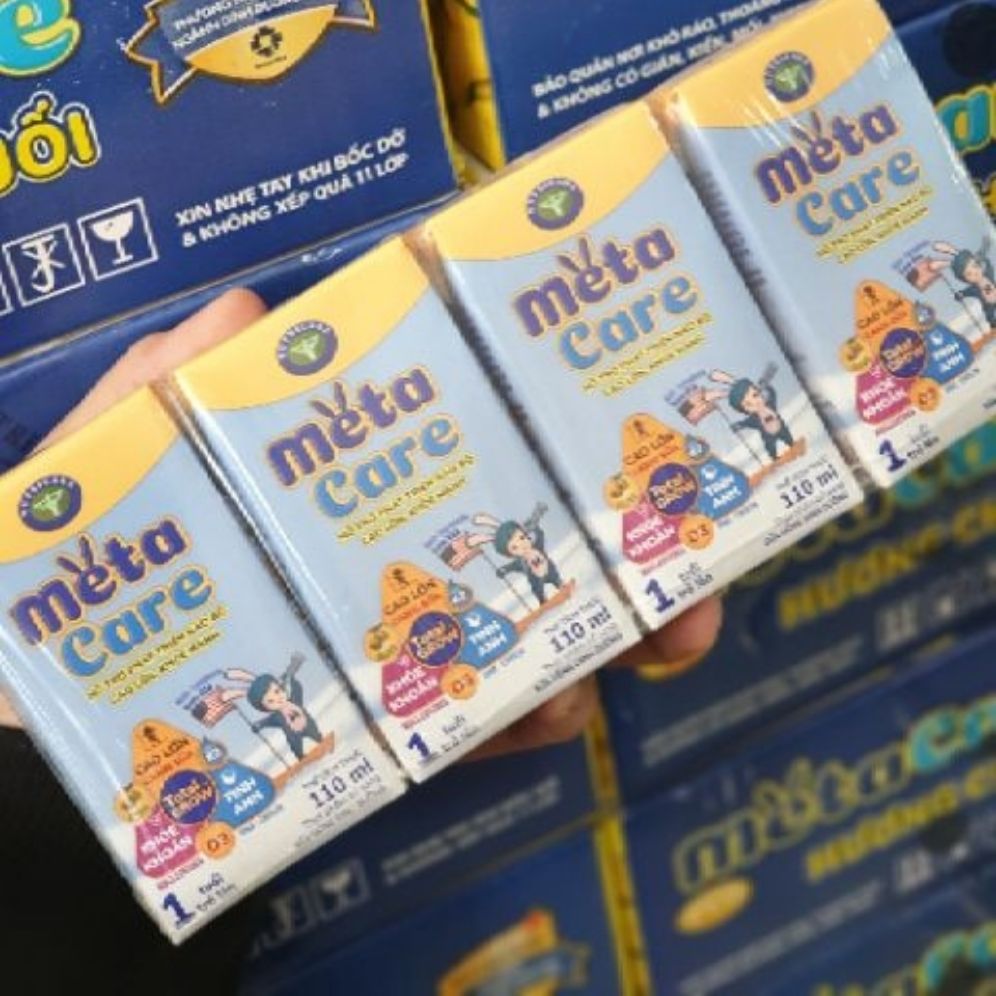 Thùng 48 hộp Sữa bột pha sẳn Nutricare Metacare Vàng 110ml