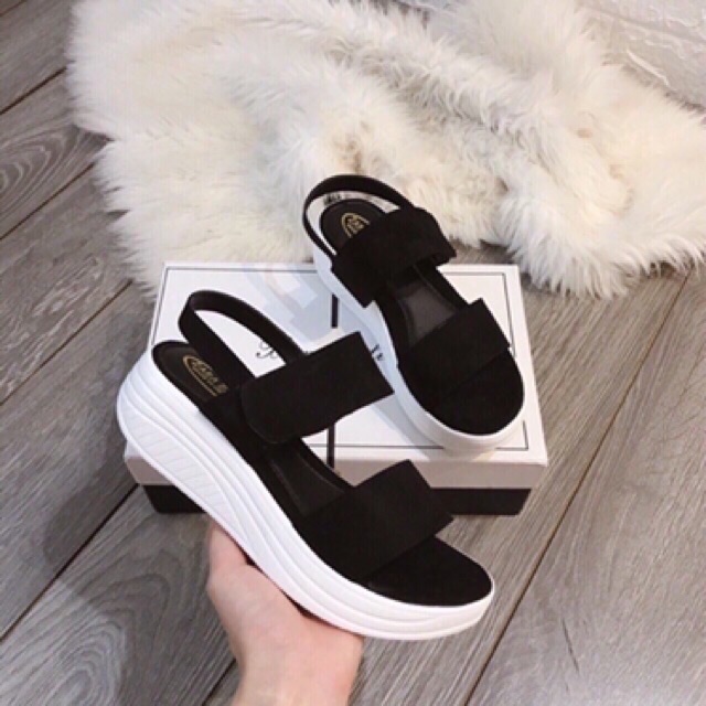 Sandal nữ 2 quai đế xuồng đơn giản