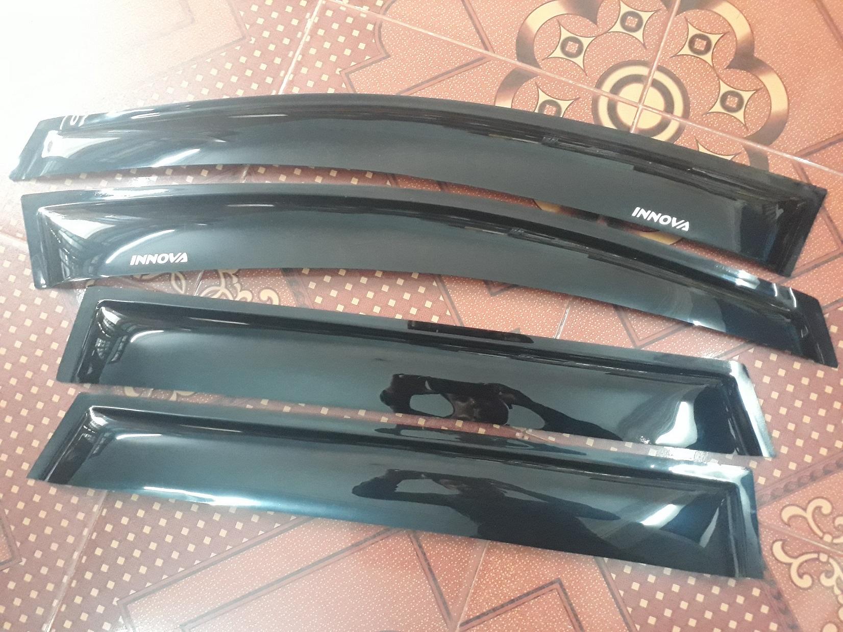 Bộ vè mưa đen xe Toyota Innova 2006-2022