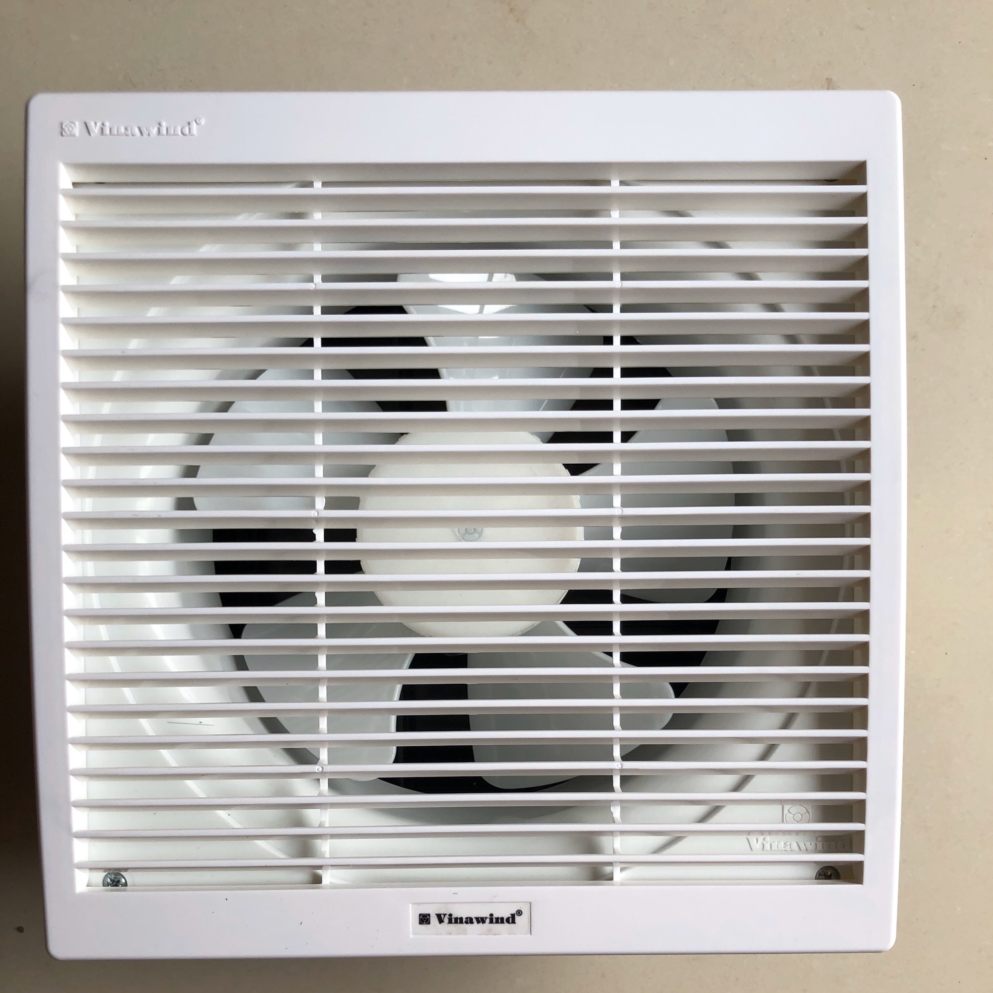 Quạt thông gió Vinawind QTG 250-PN