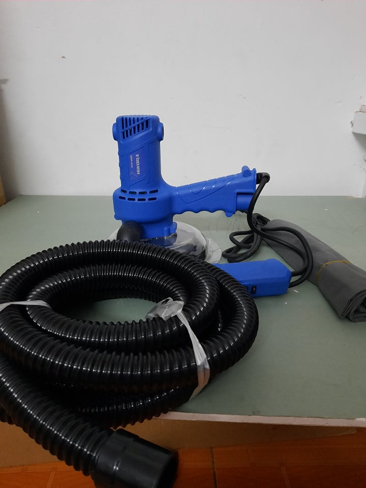 máy trà tường hikora