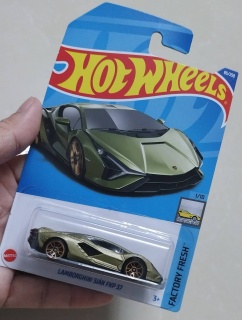 Xe Hotwheels Siêu Xe Lamborghini Sian FKP37 Mẫu 2022 thumbnail