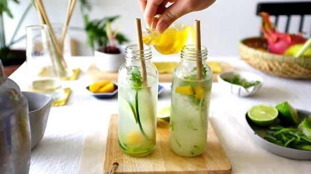 Natural bamboo straws (One4One)