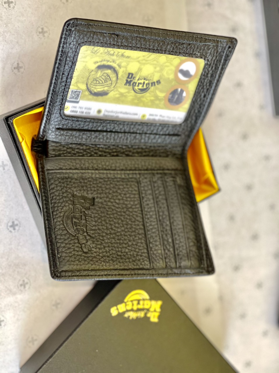 Bóp / Ví Da Cao Cấp Dr.Martens Chính Hãng
