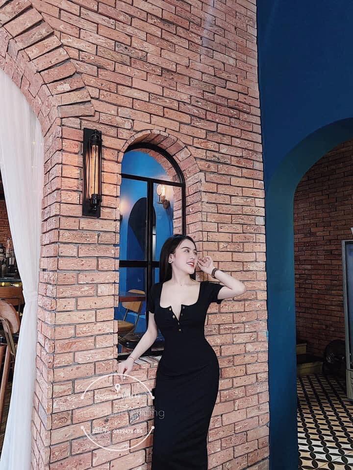 Đầm body nữ váy body cổ vuông tay ngắn phối cúc ngực sexy hàng thiết kế