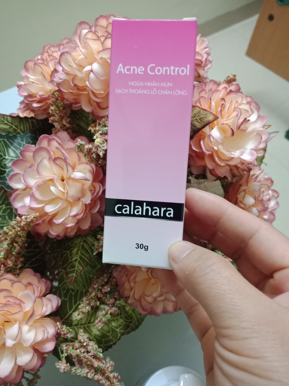 Kem ngừa mụn Calahara acne control
