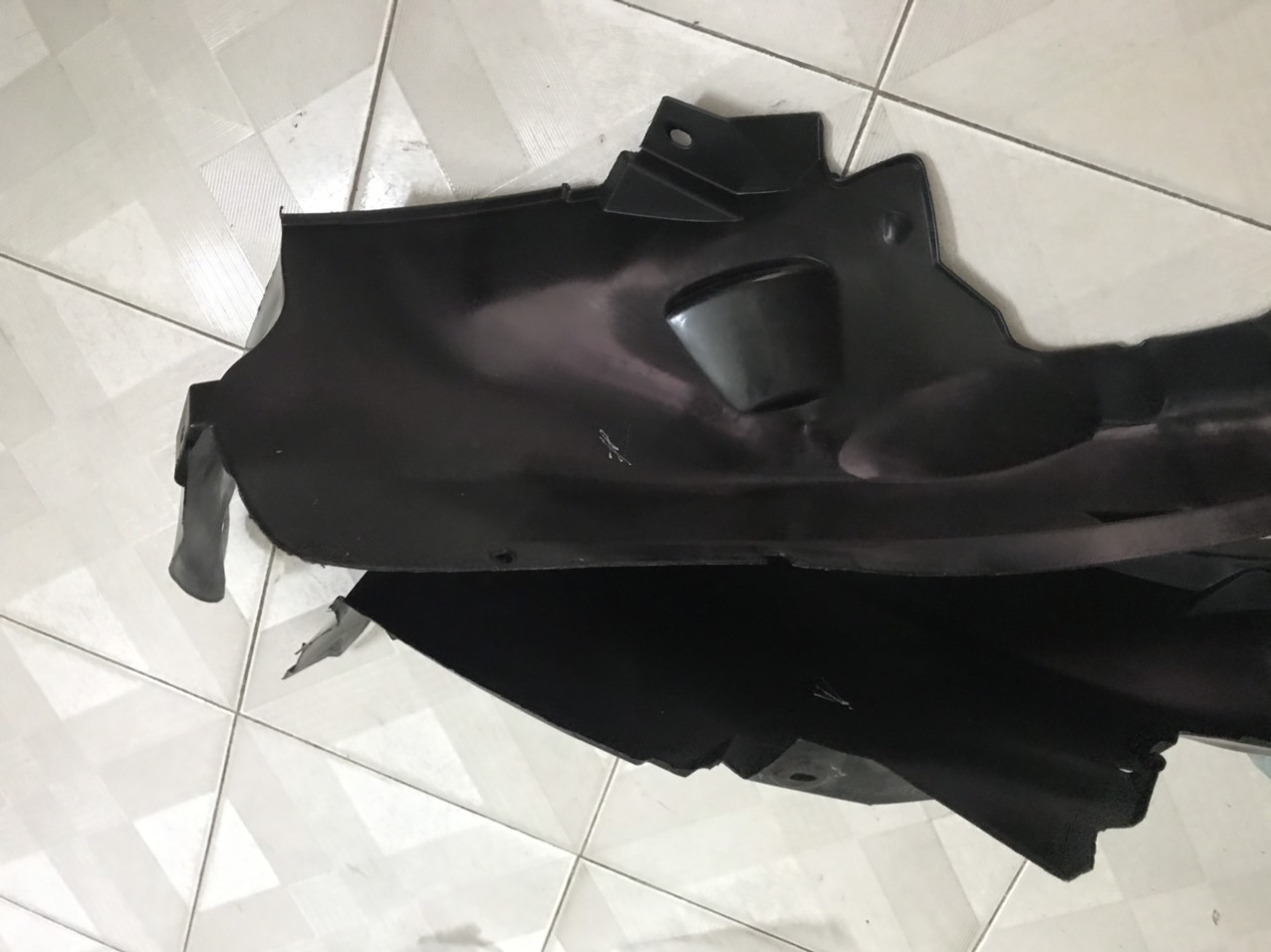 Chắn bùn lòng dè Daewoo Gentra / Chevrolet Aveo Giá 1 đôi