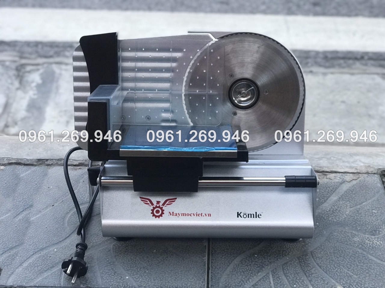Máy thái thịt đông lạnh, thịt chín VinMax TT06