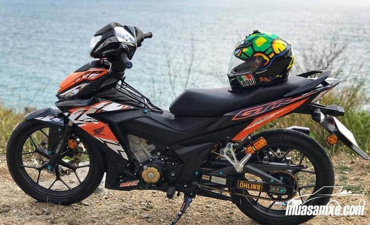 Mắt mèo dạ quang