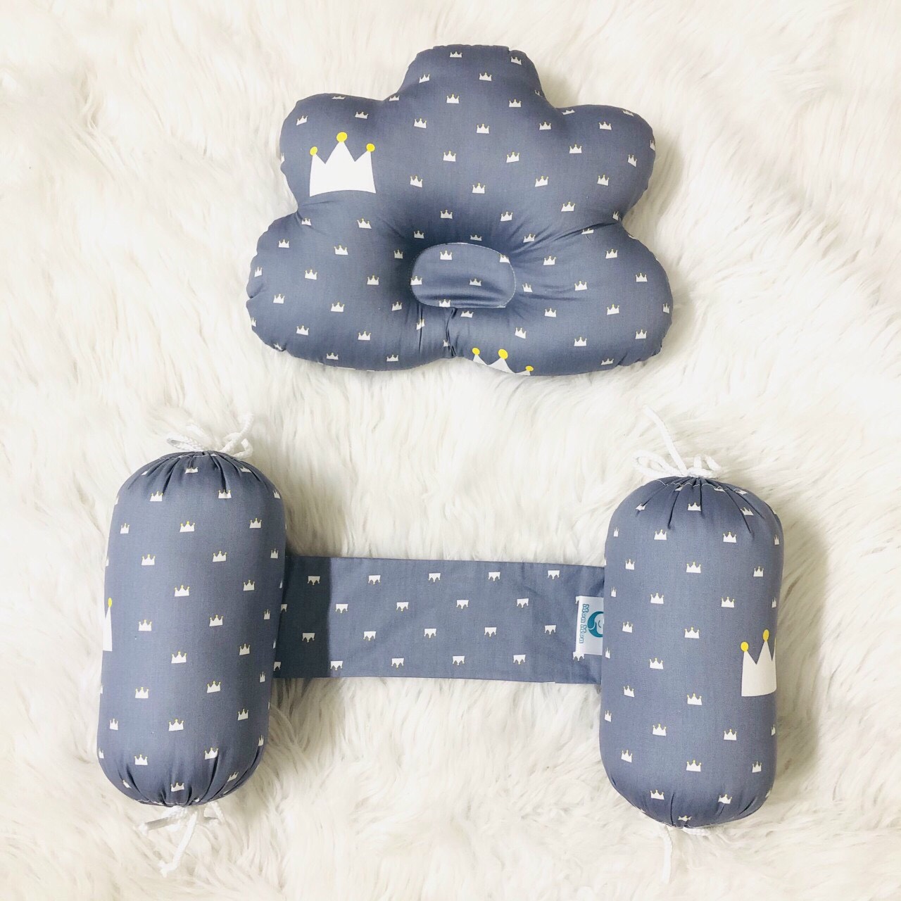 Gối chặn cho bé MONMON gối chặn sơ sinh