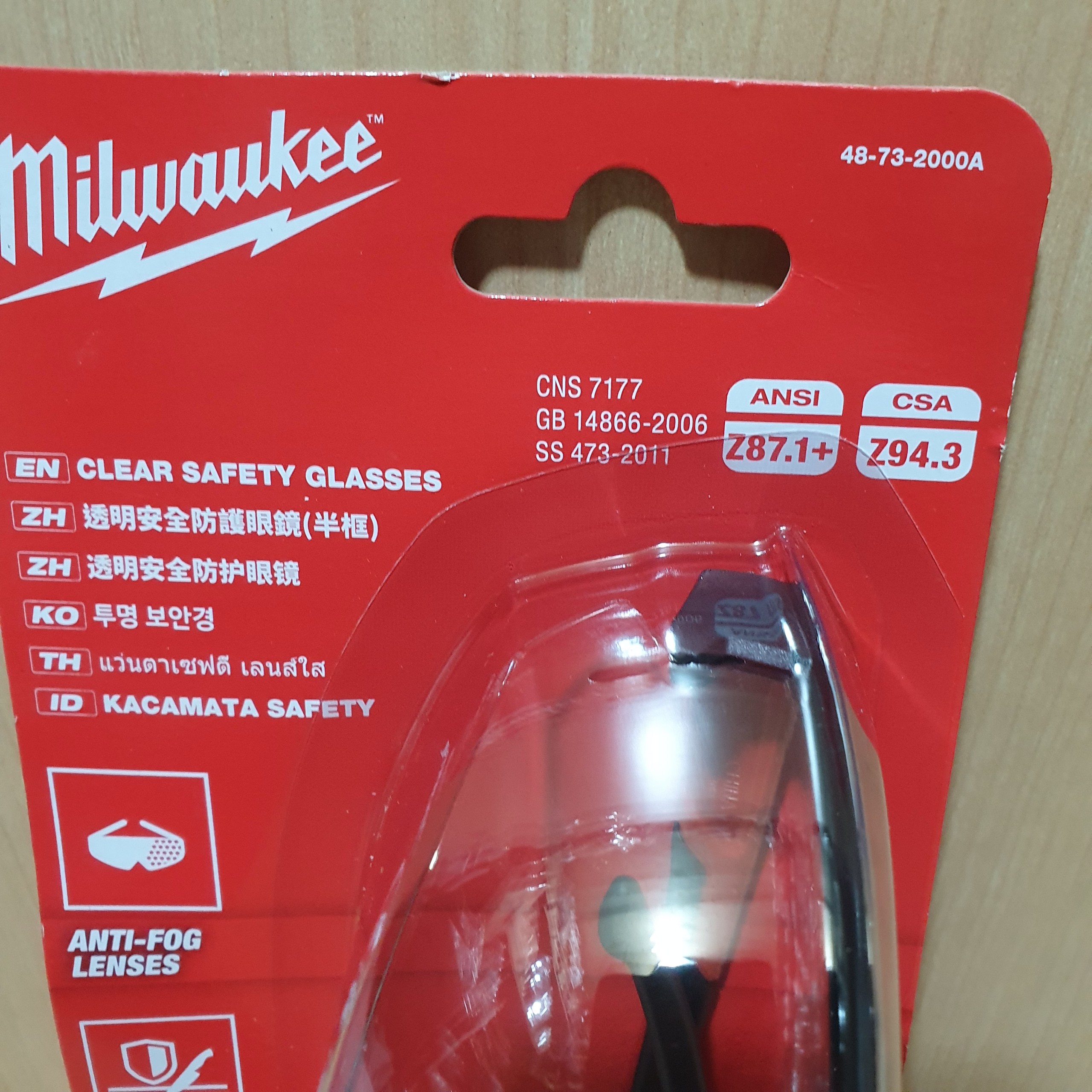KÍNH BẢO HỘ Milwaukee