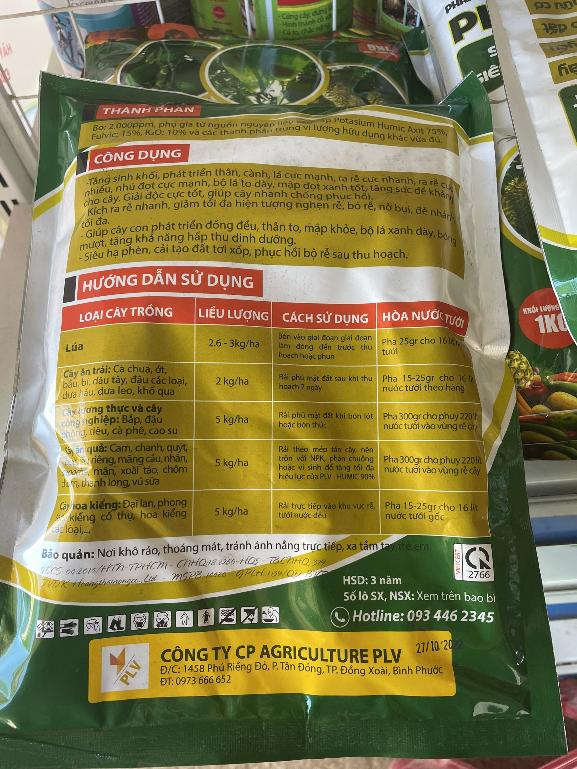 Phân bón hữu cơ Humic cải tạo đất, kích rễ