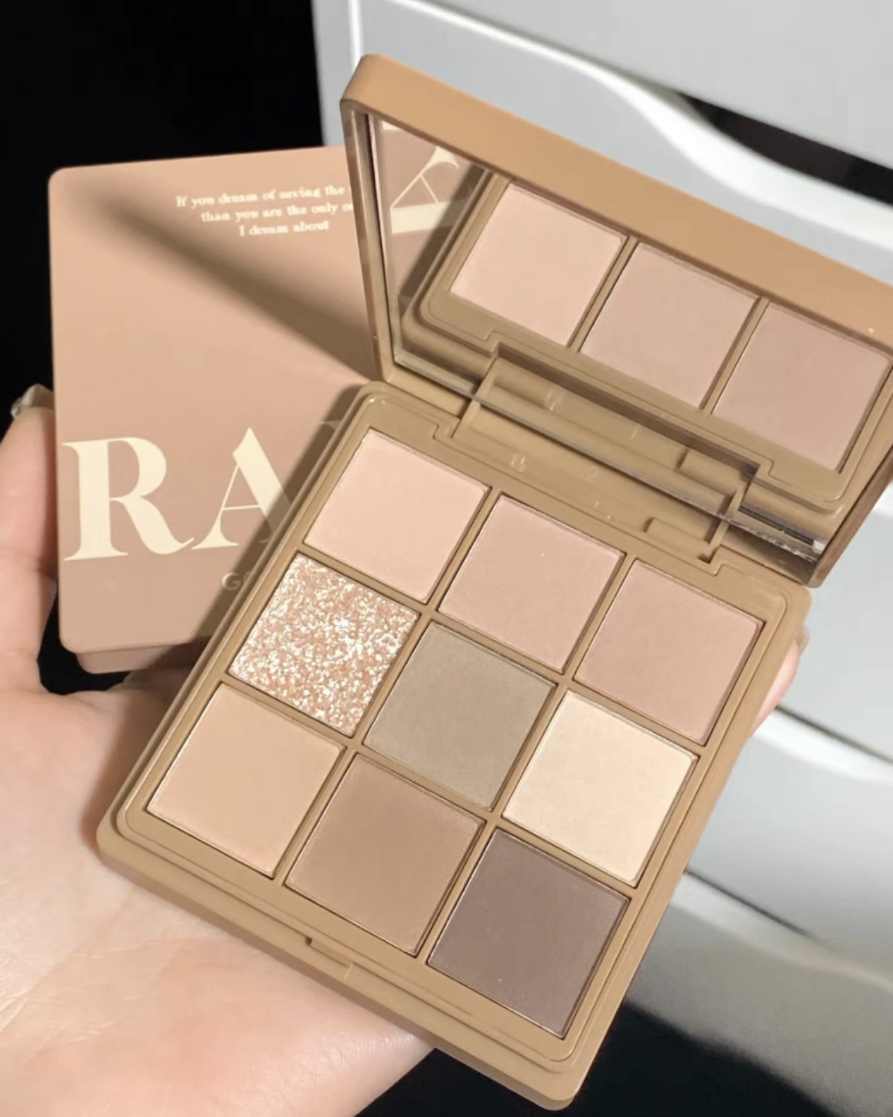[GOGOTALES] Bảng mắt 9 ô Gogotales Rapt (GT456)