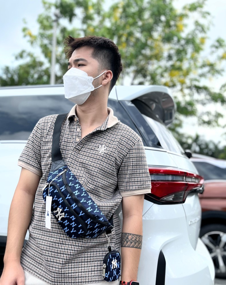 Túi đeo chéo MLB Monogram NY Waist Bag