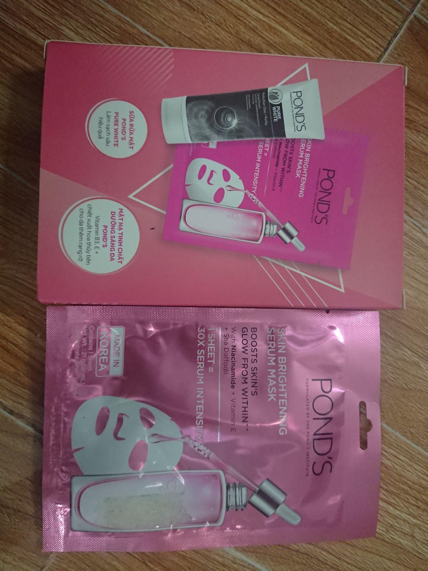 5 Miếng mặt nạ tinh chất dưỡng sáng da Pond's 21g.