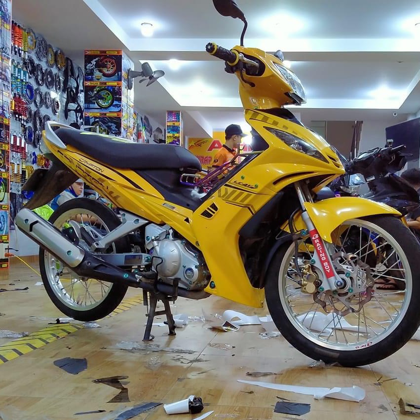 Tem rời exciter 2010 Crypton dán xe vàng